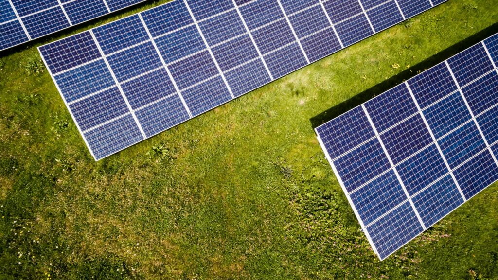 An In-Depth Guide for the Australian Homeowner on Installing Solar Panels